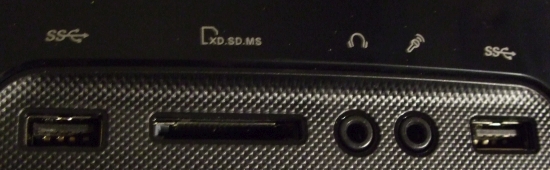 ASUS_M32CD_front_ports_550